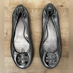 Tory Burch Gunmetal Ballet Flat sz 10